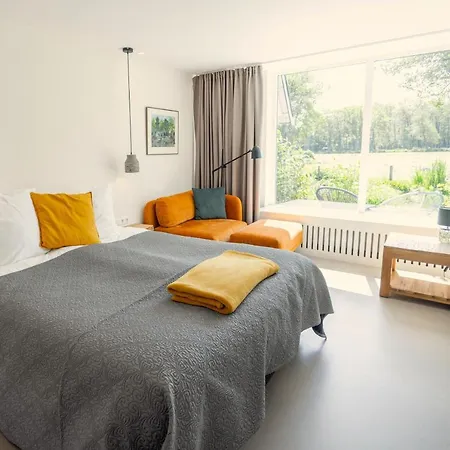 Hotel De Hazelaar 3*