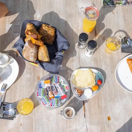 De Hazelaar Hotel 3*